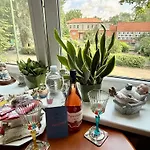 Old Town Riverside Antique Gallery Self Check-in Apartment Klaipeda