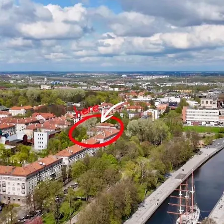 Old Town Riverside Antique Gallery Self Check-in Apartment Klaipėda