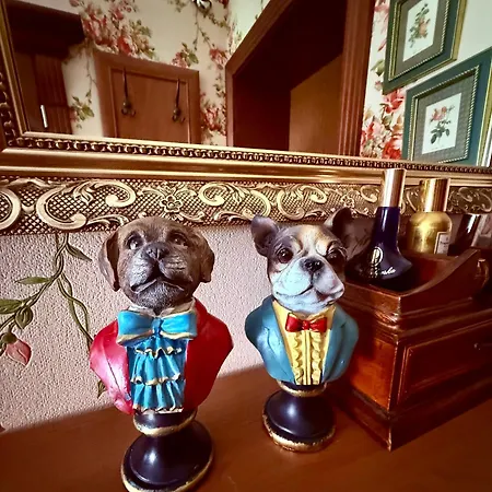 Old Town Riverside Antique Gallery Self Check-in Apartman *