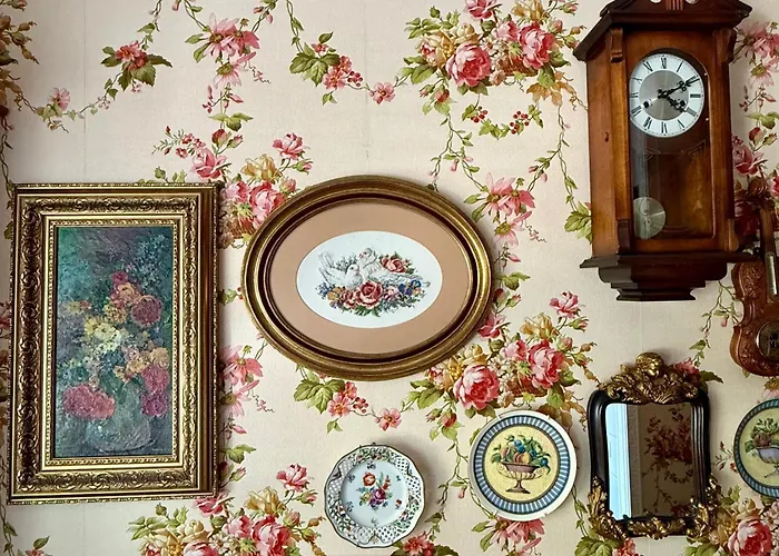 Old Town Riverside Antique Gallery Self Check-in Appartement *