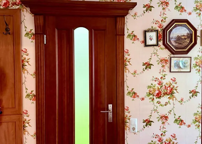 Old Town Riverside Antique Gallery Self Check-in