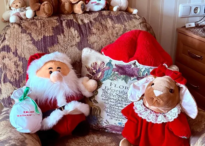 Old Town Riverside Antique Gallery Self Check-in *